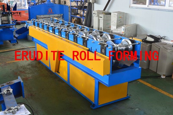 R40 ROLL FORMING MACHINES FOR RIDGE CAP PROFILE WITHOUT TOP RIB, FEED-IN PIECE BY PIECEf