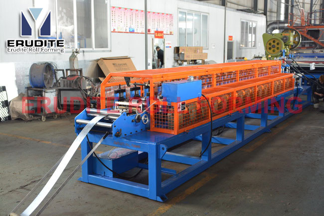 YX25-40 Mechanical Flying Cut Roll Forming Machine with on-line Punching